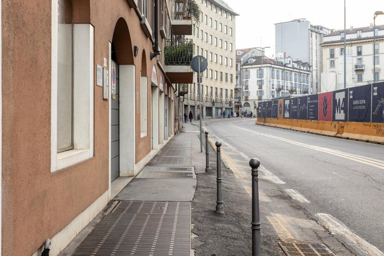 Ferienwohnung Modern And New Flat In Duomo Area Mailand Exterior foto
